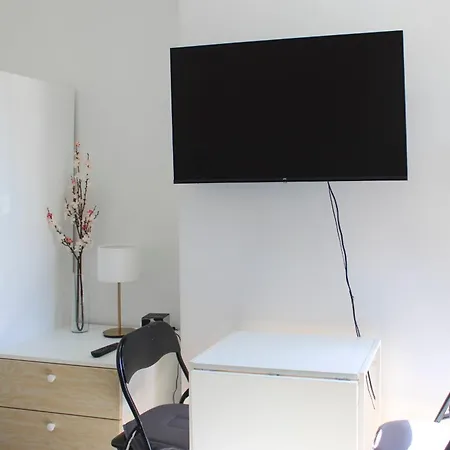 Apartament Lovely Quiet In The Heart Of 14th *
