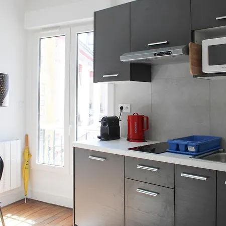 Lovely Quiet In The Heart Of 14th Apartament Paryż