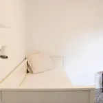 Bright Under The Eaves 14th Париж