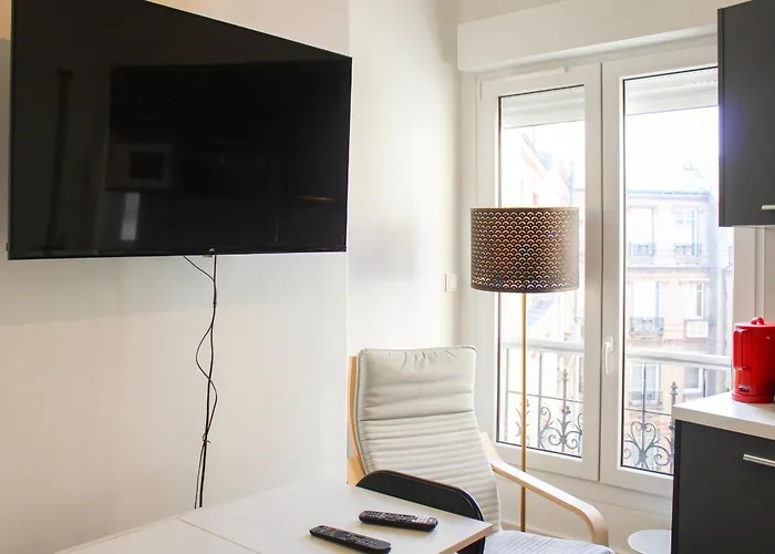 Appartement Bright Under The Eaves 14th Paris